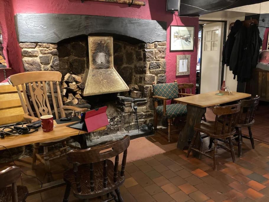 Lovely Peaceful 2 Bed Cottage Llandderfel Extérieur photo