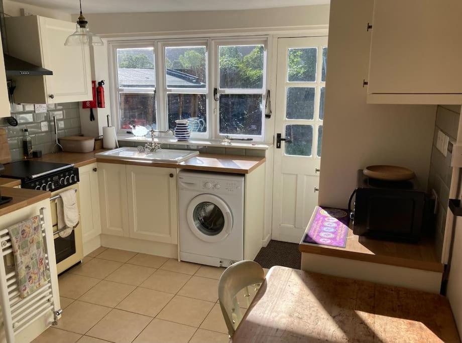 Lovely Peaceful 2 Bed Cottage Llandderfel Extérieur photo